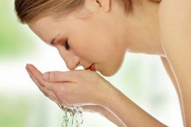 Hướng dẫn cách rửa mặt trị mụn và dưỡng da