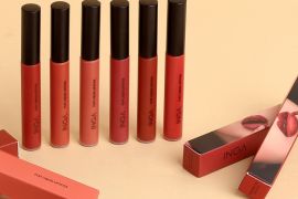 Review son INGA Flat Liquid Lipstick