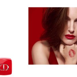 Review son Dior Ultra Rouge 999 – Ultra Rouge Vỏ Đỏ