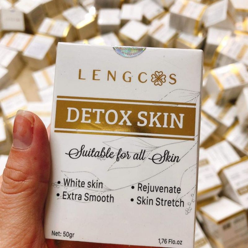 Kem Detox Skin Whitening Cream s1