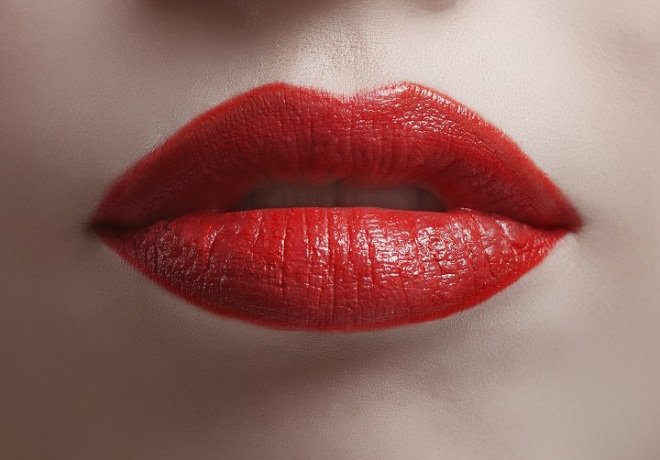 13 cách giúp đôi môi luôn quyến rũ và khỏe mạnh