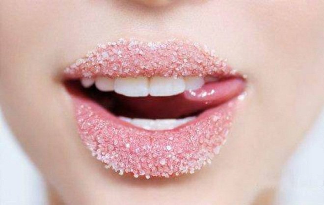 13 cách giúp đôi môi luôn quyến rũ và khỏe mạnh